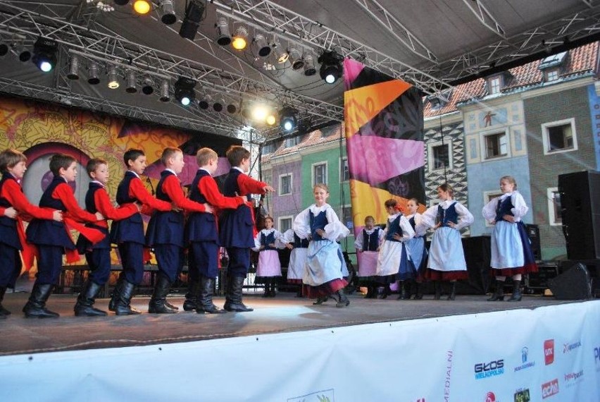 Dziecięcy Zespół Folklorystyczny "Cepelia-Poznań"