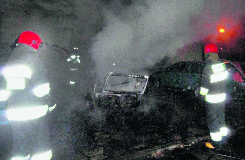 Nowy Sącz: ktoś podpala auta 
