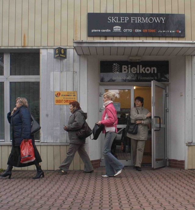 Pracownice zakładu są rozgoryczone, nie chcą komentować całej tej sytuacji