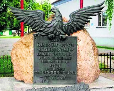 Pomnik poświęcony tragedii Franciszka Chrószcza postawiono w Pszowie w 1984 roku. Obok jedyny wizerunek Śląskiego Drzymały, polskiego górnika wyrugowanego z ziemi