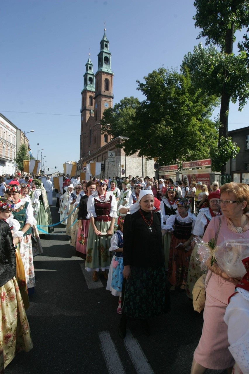 Pielgrzymka kobiet do Piekar 2012