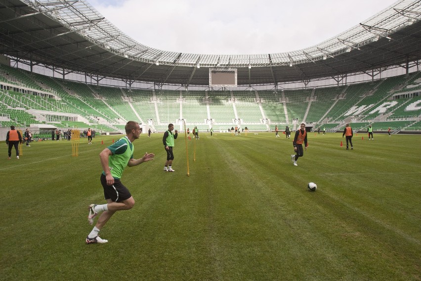 Piłka nożna: Śląsk trenował na Stadionie Miejskim (ZDJĘCIA, FILM)