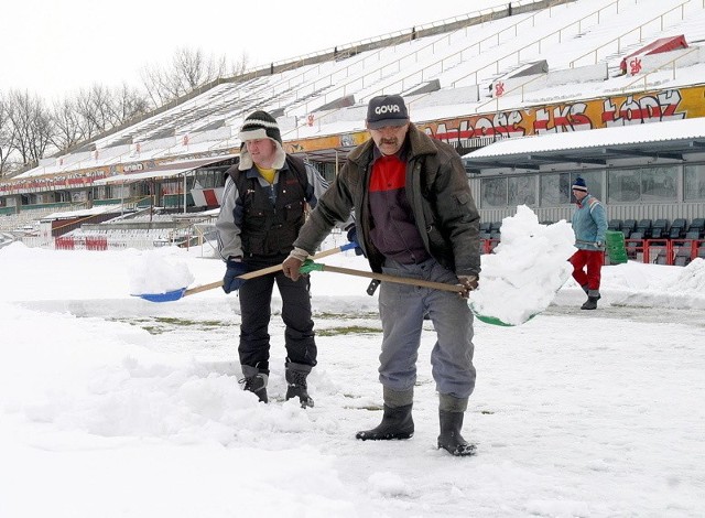 Zima w łódzkim sporcie może być wyjątkowo długa...