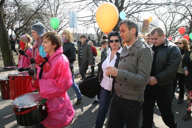 Poseł Biedroń wziął udział w sobotnim Marszu Równości