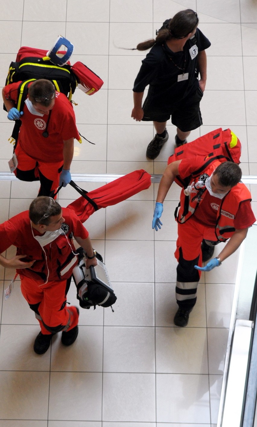 Studenci medycyny startują w zawodach w ratownictwie medycznym (FOTO)
