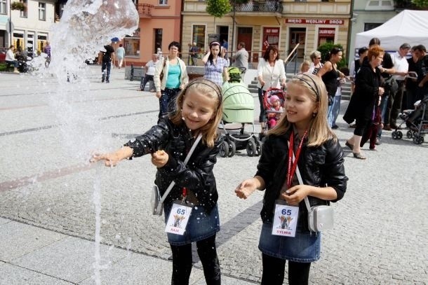 Czarnków: Ponad setka par na Dniu Spieczonego Bliźniaka