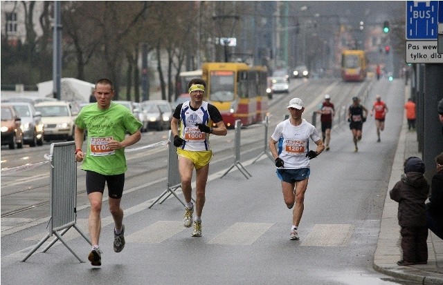 W maratonie wzięło udział ponad 2 tys. biegaczy