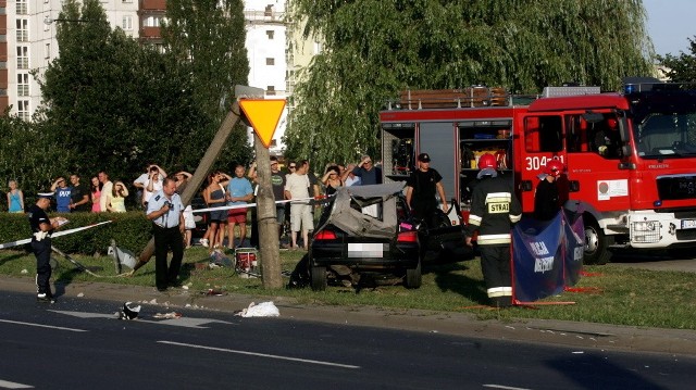 We wtorek po godz. 18 w wypadku na ul. Smorawińskiego na Czechowie w Lublinie zginęły dwie osoby