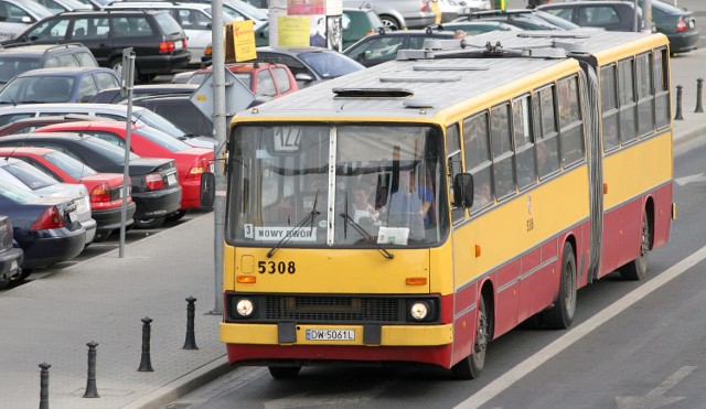 Autobus Ikarus we wrocławskim MPK - zdjęcie ilustracyjne