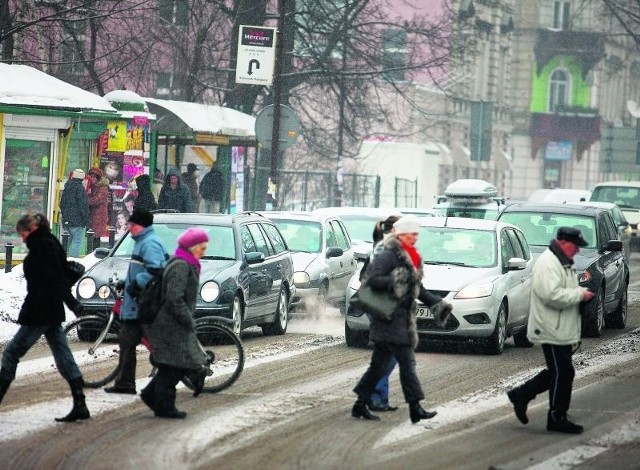 Zatłoczone ulice Jeleniej Góry odciąży dopiero obwodnica