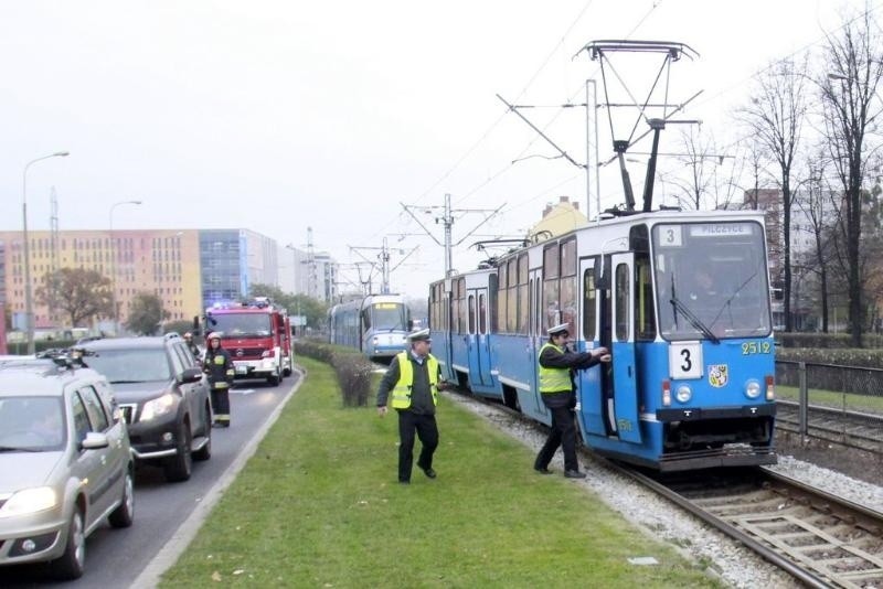 Wrocław: Dymiło się w tramwaju linii 3 (ZDJĘCIA)