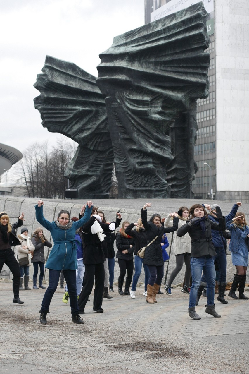 Taneczny flashmob w Katowicach [ZDJĘCIA]