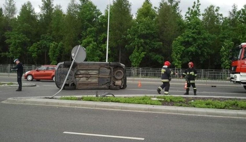 Wrocław: Wypadek koło Factory. Dwoje dzieci w szpitalu