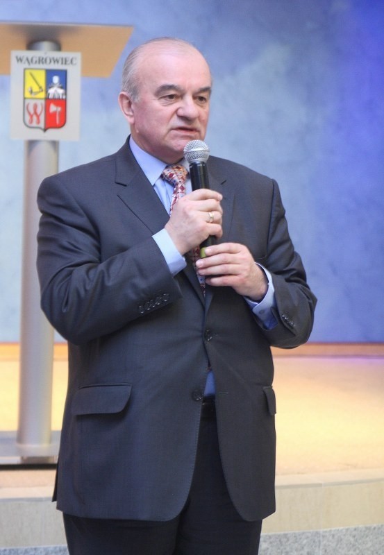 Wielkopolanin Stanisław Kalemba, poseł PSL i minister rolnictwa, znalazł się na podium 17. edycji konkursu Programu Trzeciego Polskiego Radia pod nazwą "Srebrne Usta"