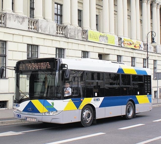 Takie autobusy (tutaj w barwach ateńskich) trafią do Poznania