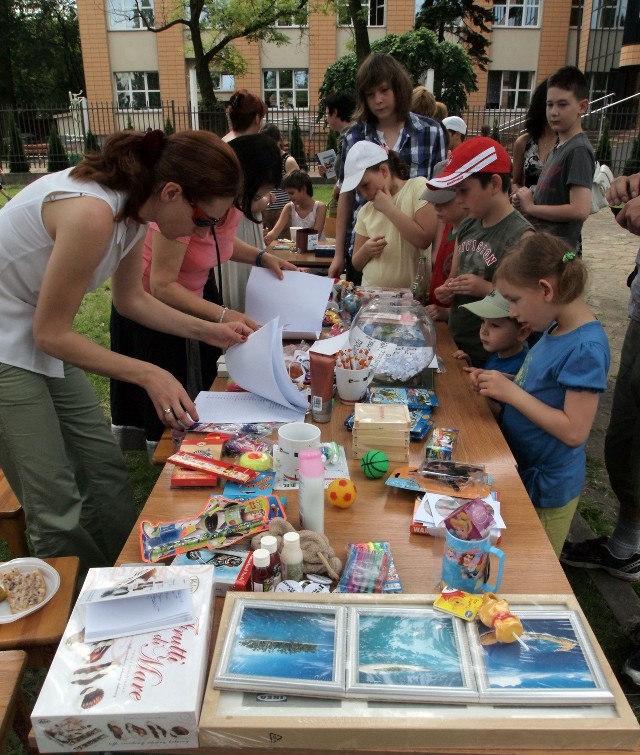 Wspólne pikniki i zabawy to dobra okazja do integracji z sąsiadami