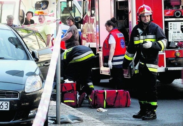 Pierwsi na ratunek rannym przyjechali legniccy strażacy