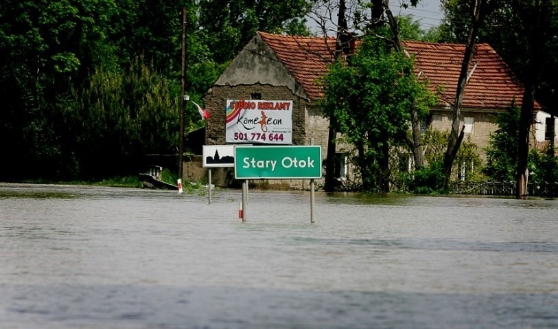 Ewakuacja Starego Otoku i fala kulminacyjna w Oławie (ZDJĘCIA)