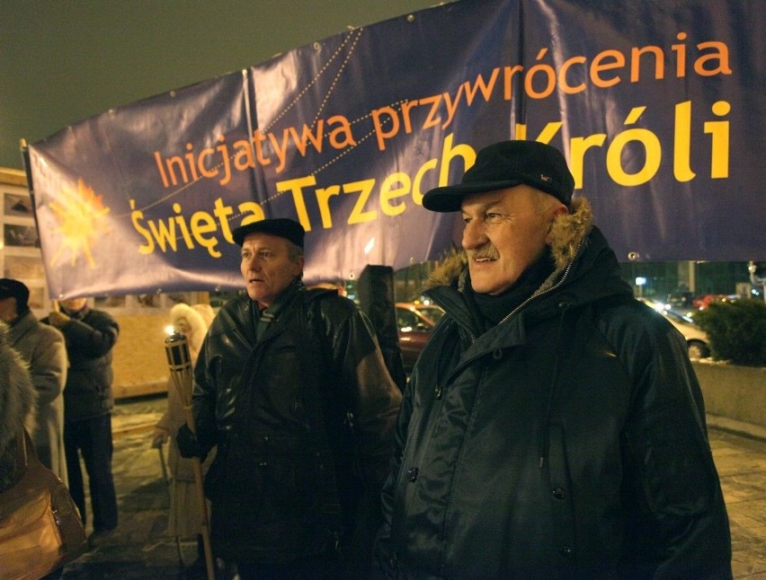 Łódź: przemaszerowali Piotrkowską na Trzech Króli (ZDJĘCIA)