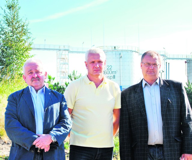 Związkowcy Zbigniew Mente, Jerzy Stanisław i Jan Gleń będą bronić pracowników rafinerii