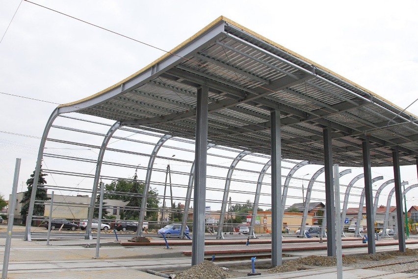 Budowa dworca autobusowo - tramwajowego na Junikowie.