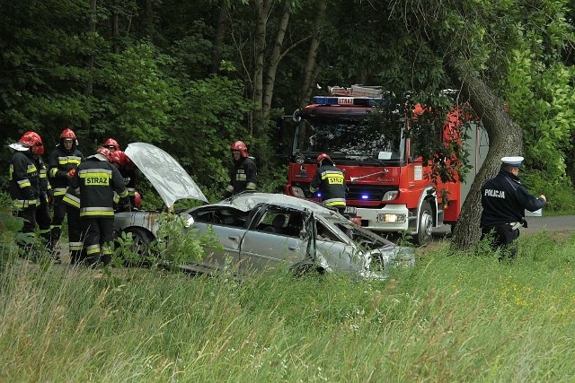 25-letni mężczyzna zginał w wypadku pod Kutnem.