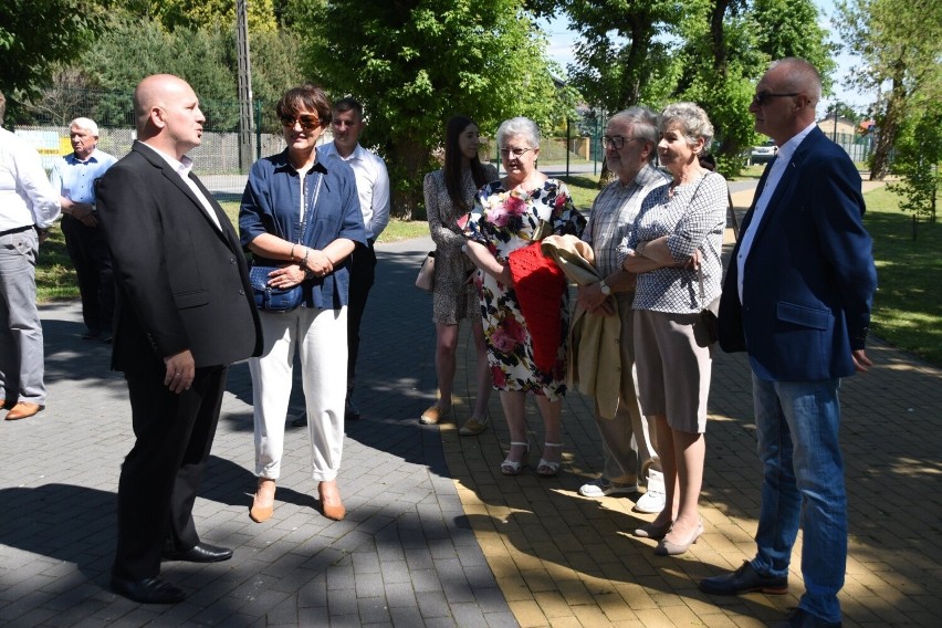 W Jędrzejowie upamiętniono Andrzeja Kalinina. Posadzono dąb...