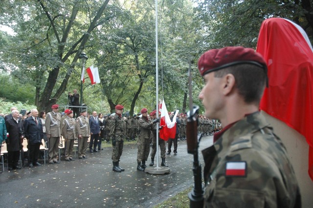 Pismo nie czyni cudów, ale nic się nie stało, że ono powstało i przypomina żołnierzom o zasadach - dodaje ppłk Chmiel