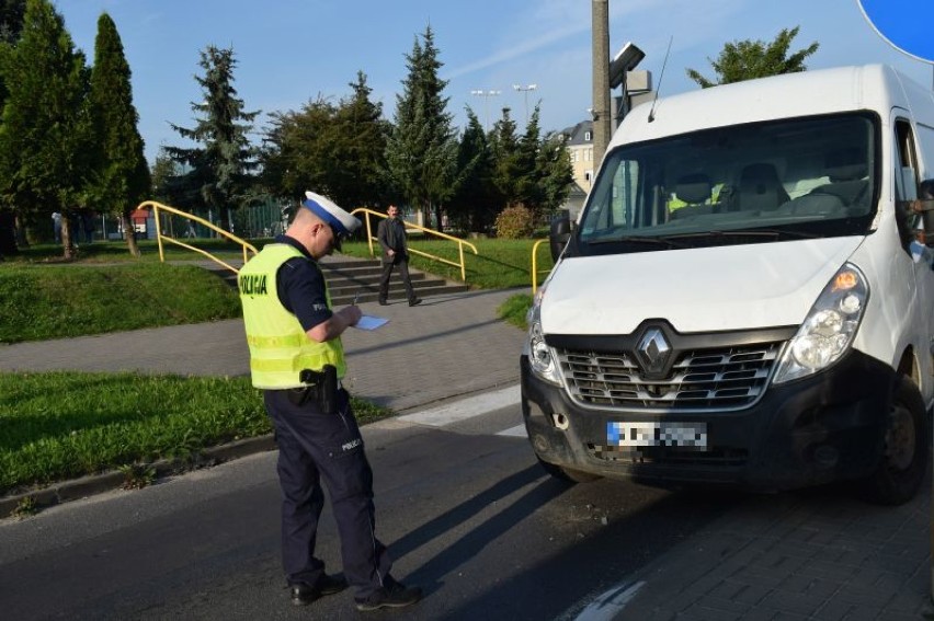 Do wypadku doszło na przejściu dla pieszych przy ul....