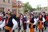 Polonezem spod katedry na Rynek! Gniezno świętuje Święto Narodowe Trzeciego Maja 2023 [FOTO]