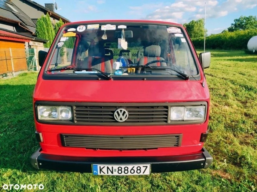 Volkswagen Multivan. Cena: 69 tys. 900 zł. Rok produkcji:...