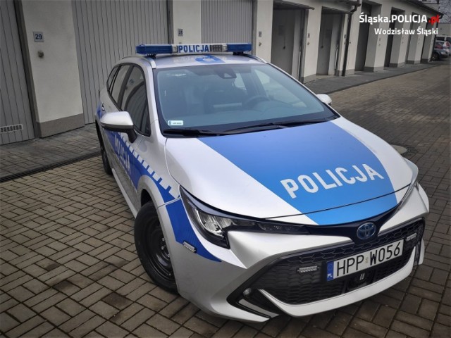 Nowe radiowozy trafiły do policjantów z powiatu wodzisławskiego