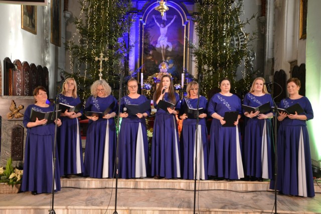 Sanktuarium św. Jakuba Apostoła w Lęborku było w sobotę 14 stycznia miejscem organizacji IV Pomorskiego Przeglądu Kaszubskich Kolęd i Pastorałek. Wśród uczestników imprezy nie mogło zabraknąć naszych zespołów.