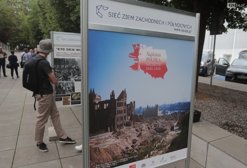 Przed Muzeum Miasta Malborka od piątku będzie można oglądać wystawę plenerową "Najdalsza Polska. Szczecin 1945-1948"