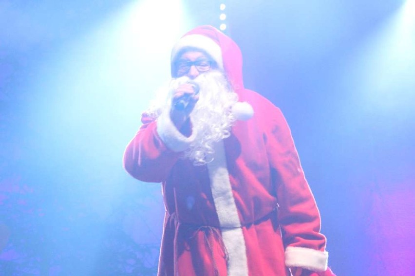 Mikołaj przyszedł do dzieci w Skokach