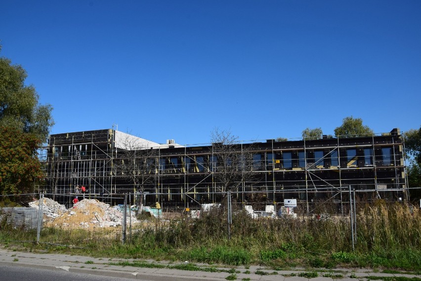 Budowa nowej siedziby szkoły muzycznej w Wieluniu znów idzie pełną parą ZDJĘCIA