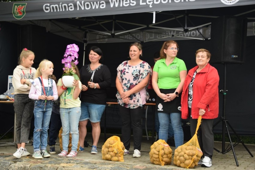 Festiwal Ziemniaka w Karlikowie Lęborskim - pyszna zabawa z kartoflami w roli głównej [WIDEO]