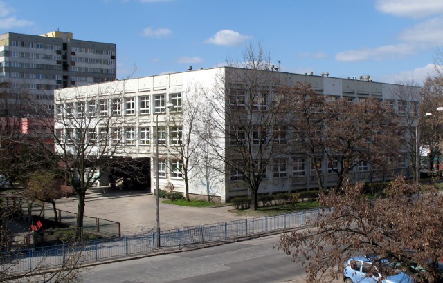 Szkoła Podstawowa nr 18 przy ul. Poznańskiej we Wrocławiu
