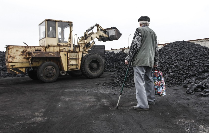 Rusza dystrybucja węgla na preferencyjnych warunkach w Rzeszowie