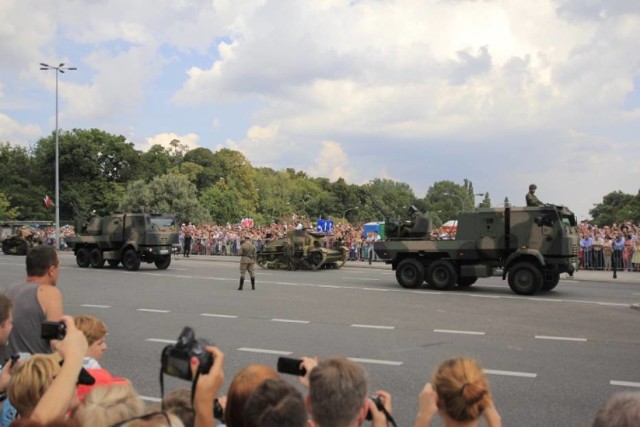 Defilada wojskowa w Warszawie 2015. 15 sierpnia obchodzić będziemy święto Wojska Polskiego