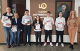 Sukcesy uczniów I LO w Radomsku w olimpiadzie Multitest 2022 z języka angielskiego