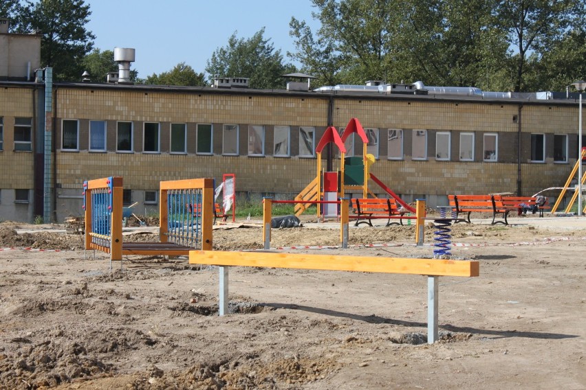 Szpital Jastrzębie: Powstaje plac zabaw przy szpitalu