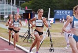 Dwa srebra Olimpii Brezy na mistrzostwach Polski Juniorów w  Radomiu . 4,16 Weroniki Lizakowskiej w Krakowie na 1500 m