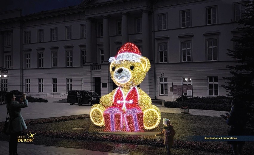 Radom. W sobotę rozbłysną iluminacje świąteczne