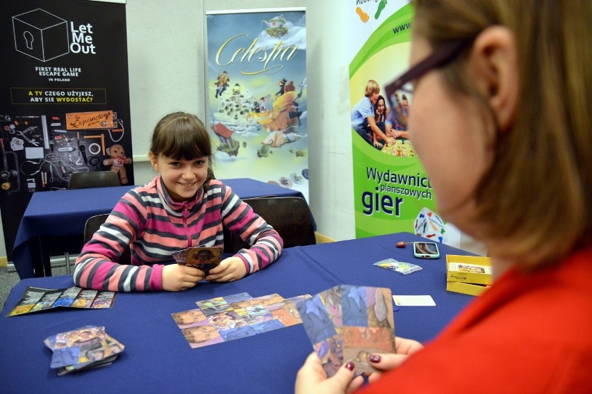 Ferie w Centrum Kultury bez komputera. Zastąpiły go planszówki (FOTO)