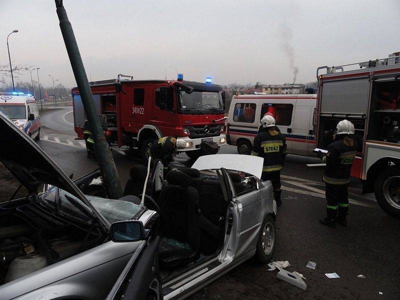 - Przyczyną wypadku było niedostosowanie prędkości do...