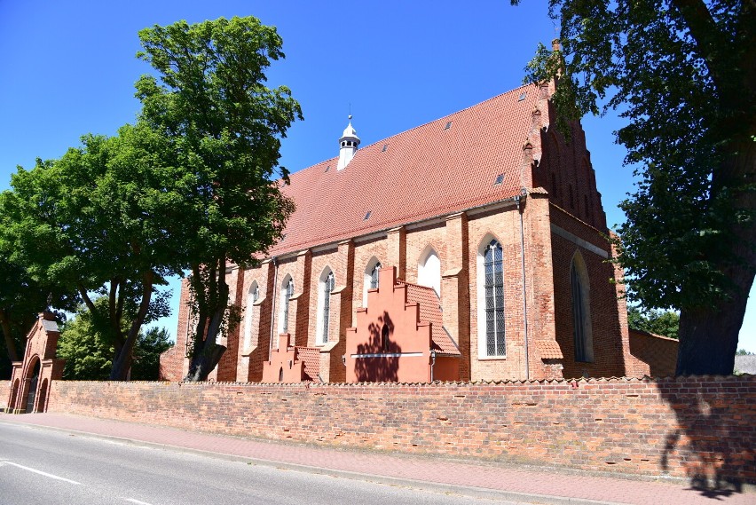 Zespół kościelno-klasztorny w Żarnowcu. Początki budowy...