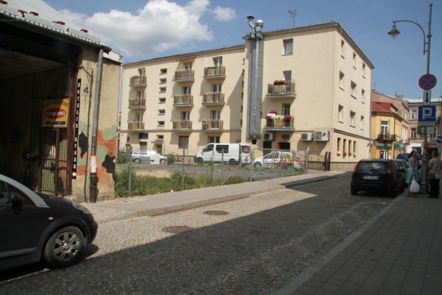 Plac z foodtruckami ma powstać w pierwszej połowie lipca przy ulicy Orlej w Kielcach. Na początek ustawi się tu 5 ciężarówek, zostanie zorganizowana także strefa wypoczynku.