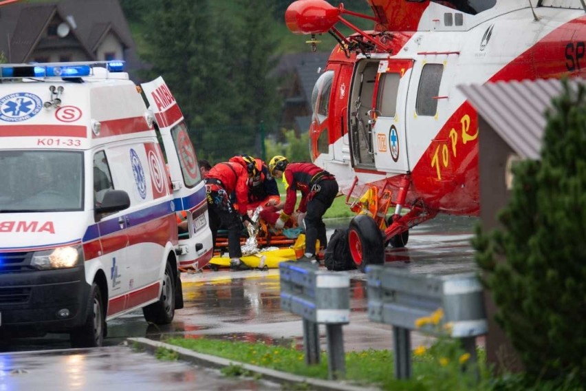 Burza w Tatrach. Piorun uderzył w Giewont, są ofiary śmiertelne i wielu rannych 25 08