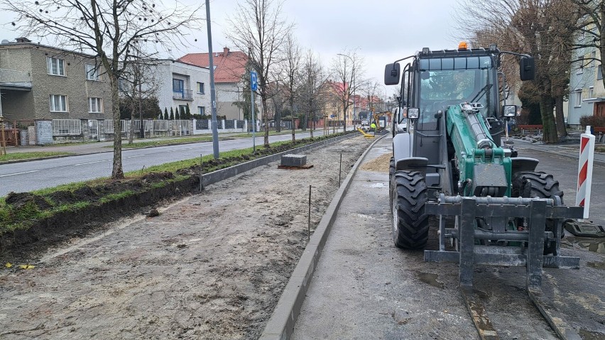 Nowe chodniki i ścieżki rowerowe przy ulicy Słowackiego w Raciborzu